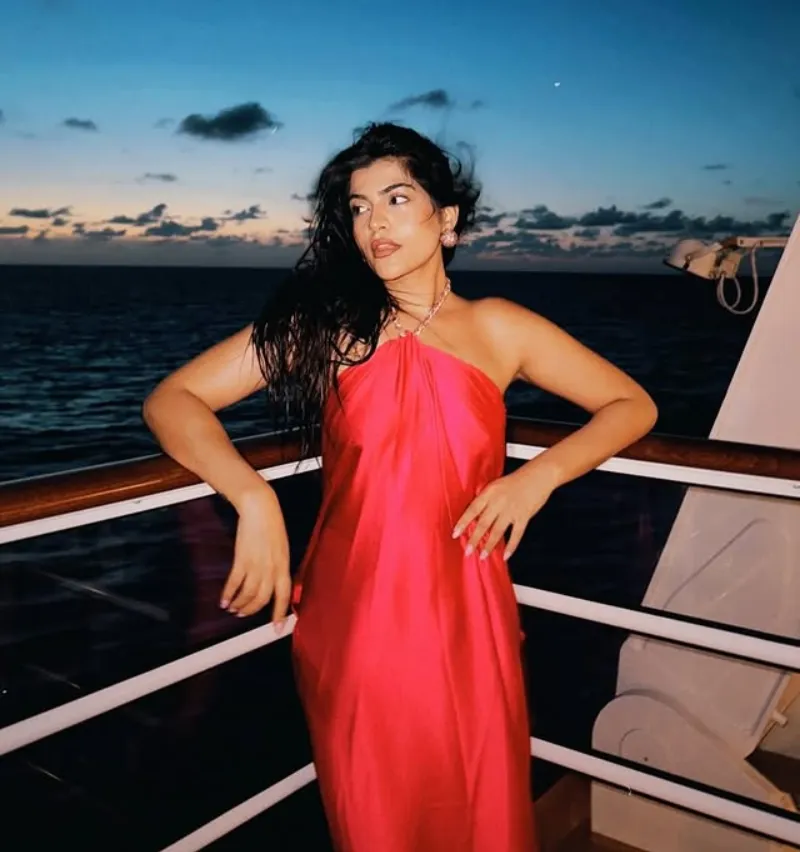 Kritika Khurana Net Worth